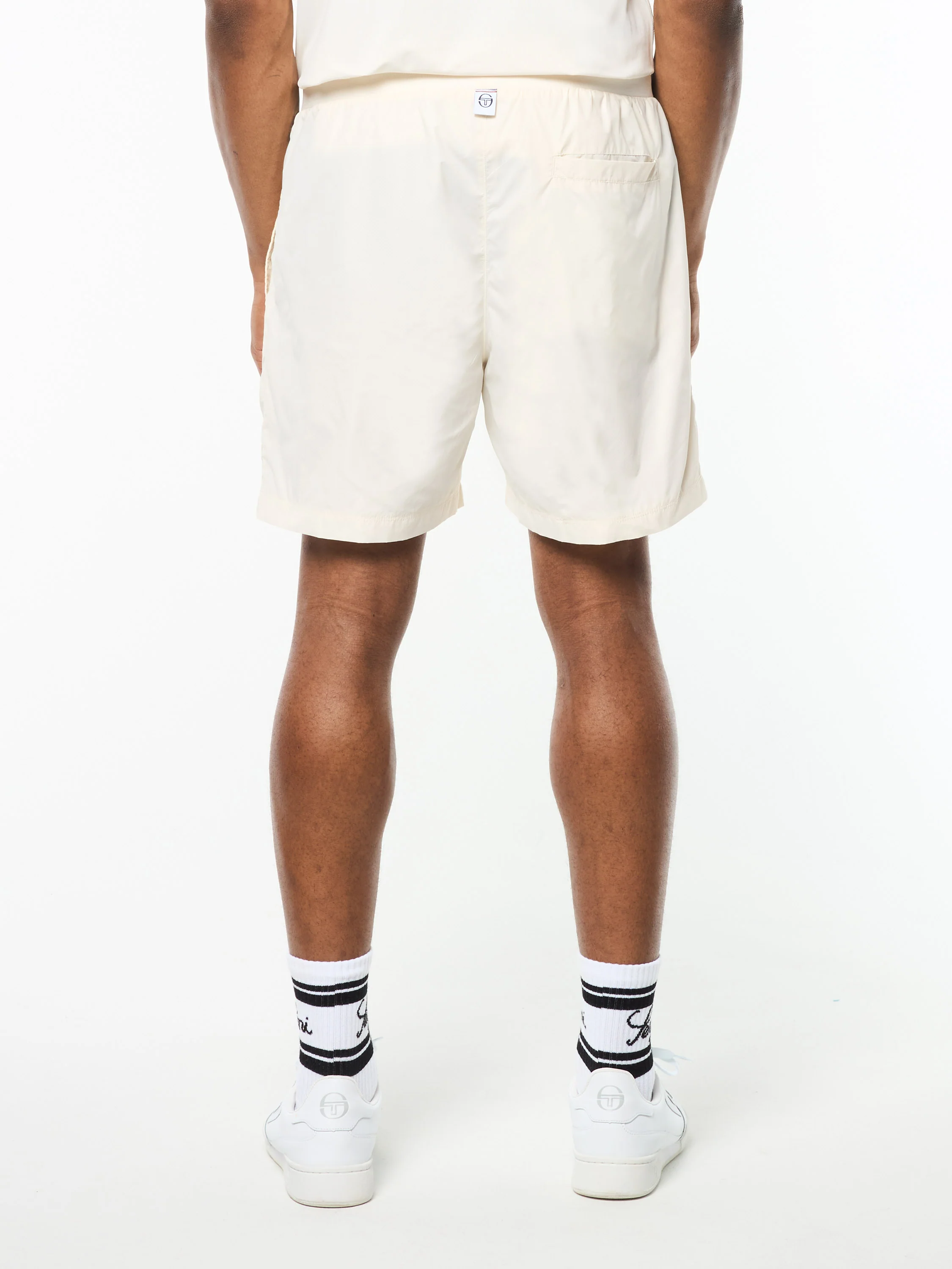 Attivo Damarindo Short- Gardenia - Image 4