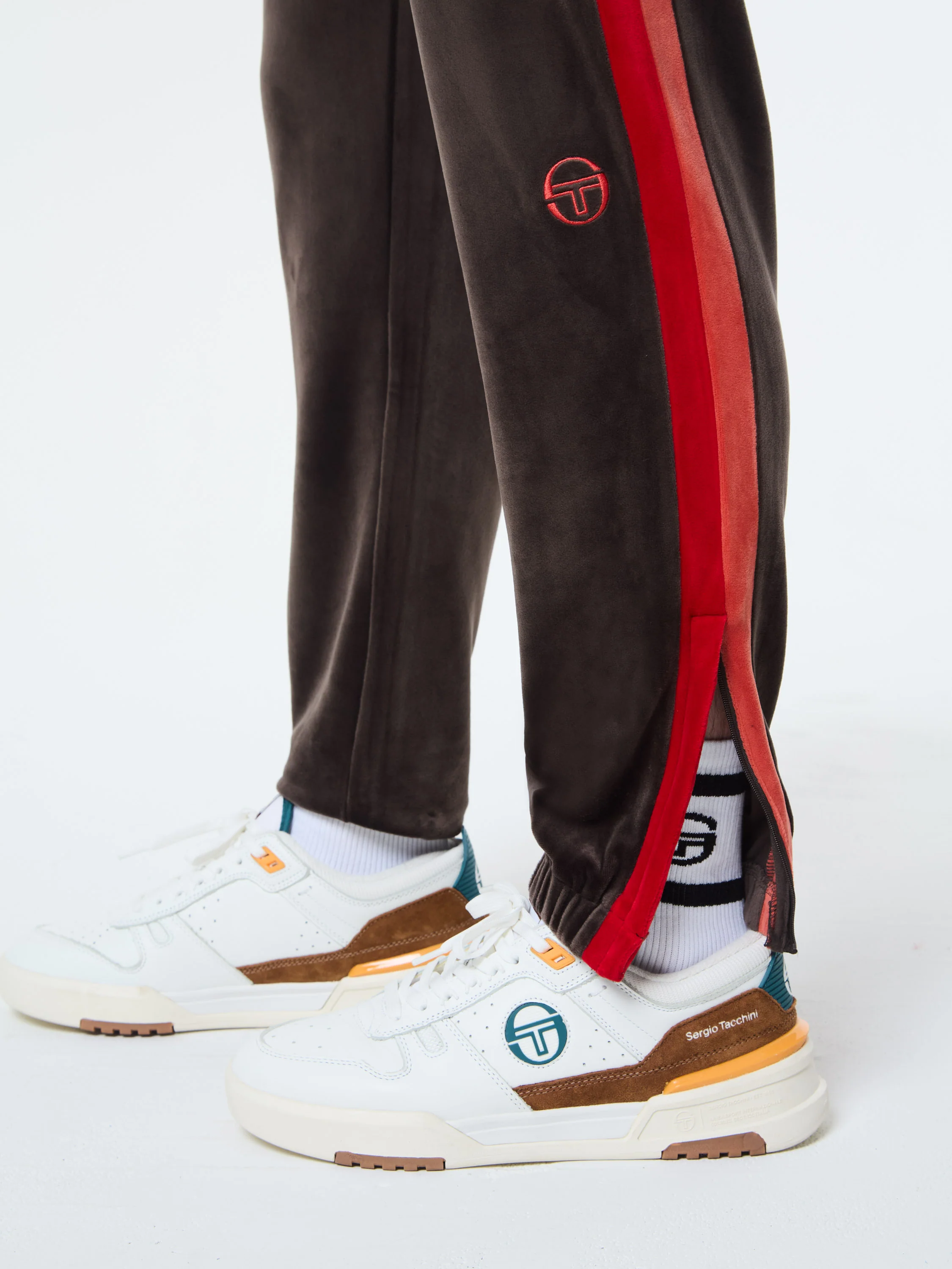 Banda Velour Track Pant- Mulch - Image 8