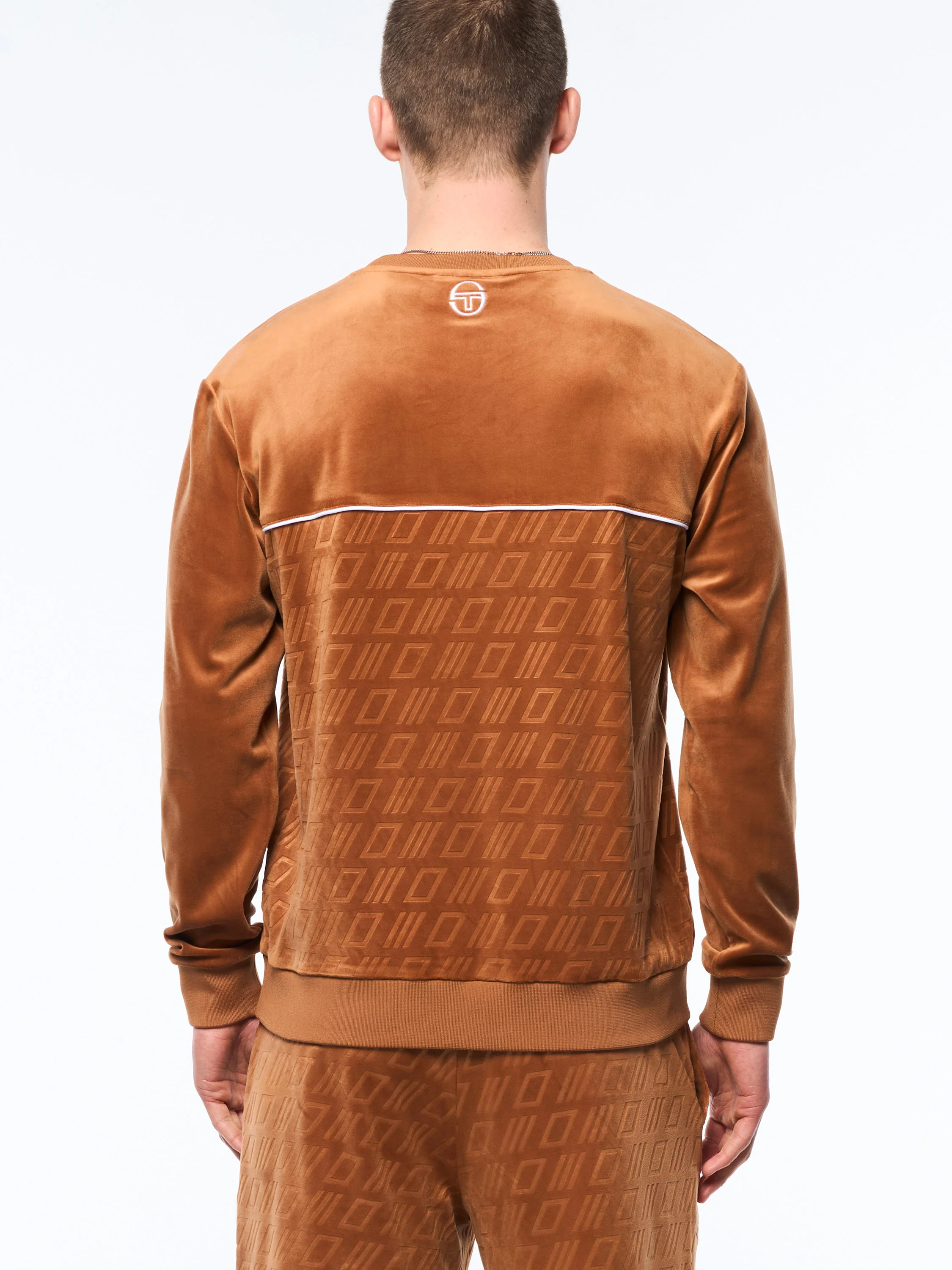 Bandiera Debossed Velour Crewneck-Sugar Almond - Image 5