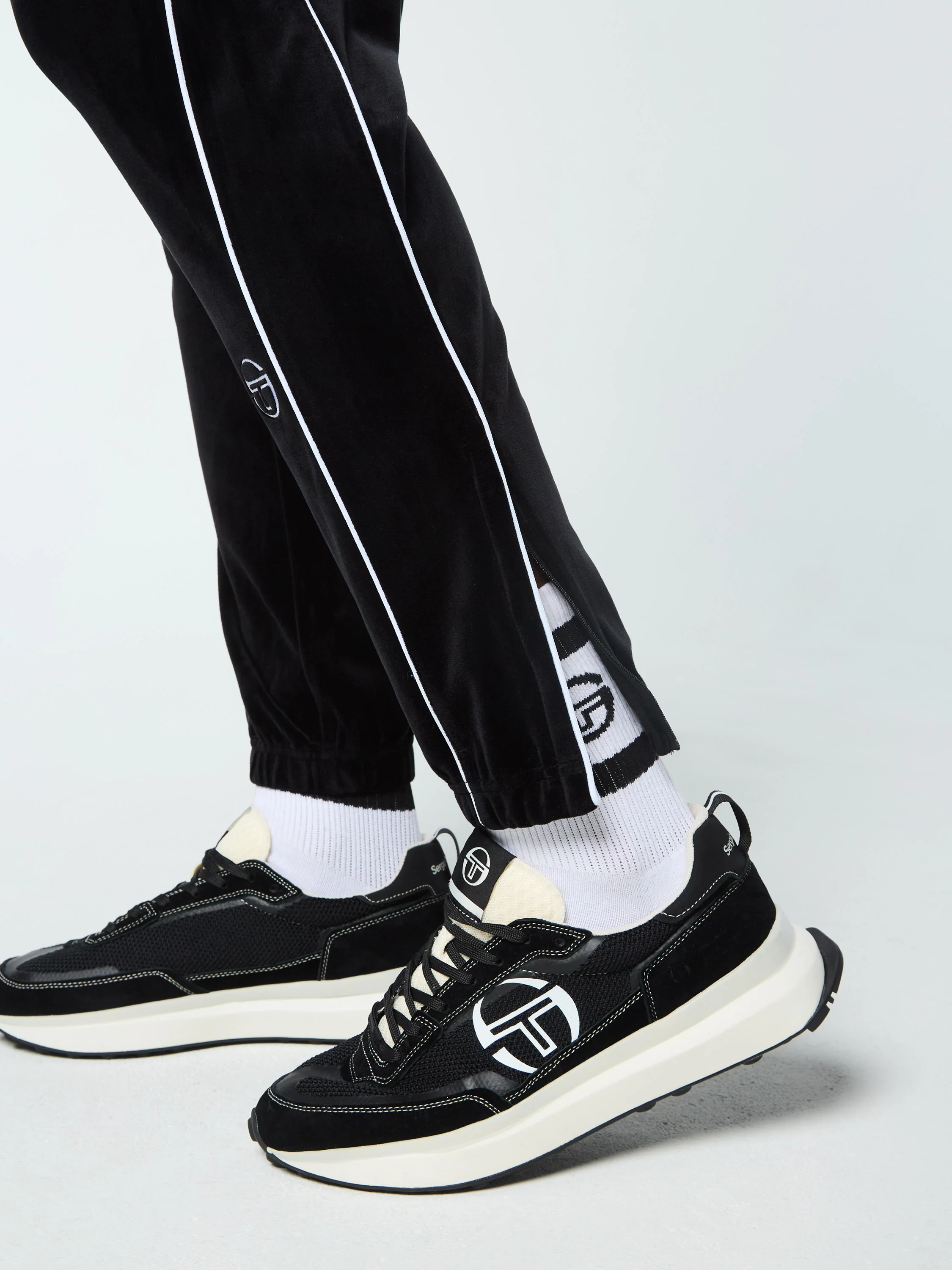 Lioni Velour Track Pant- Black Beauty - Image 8