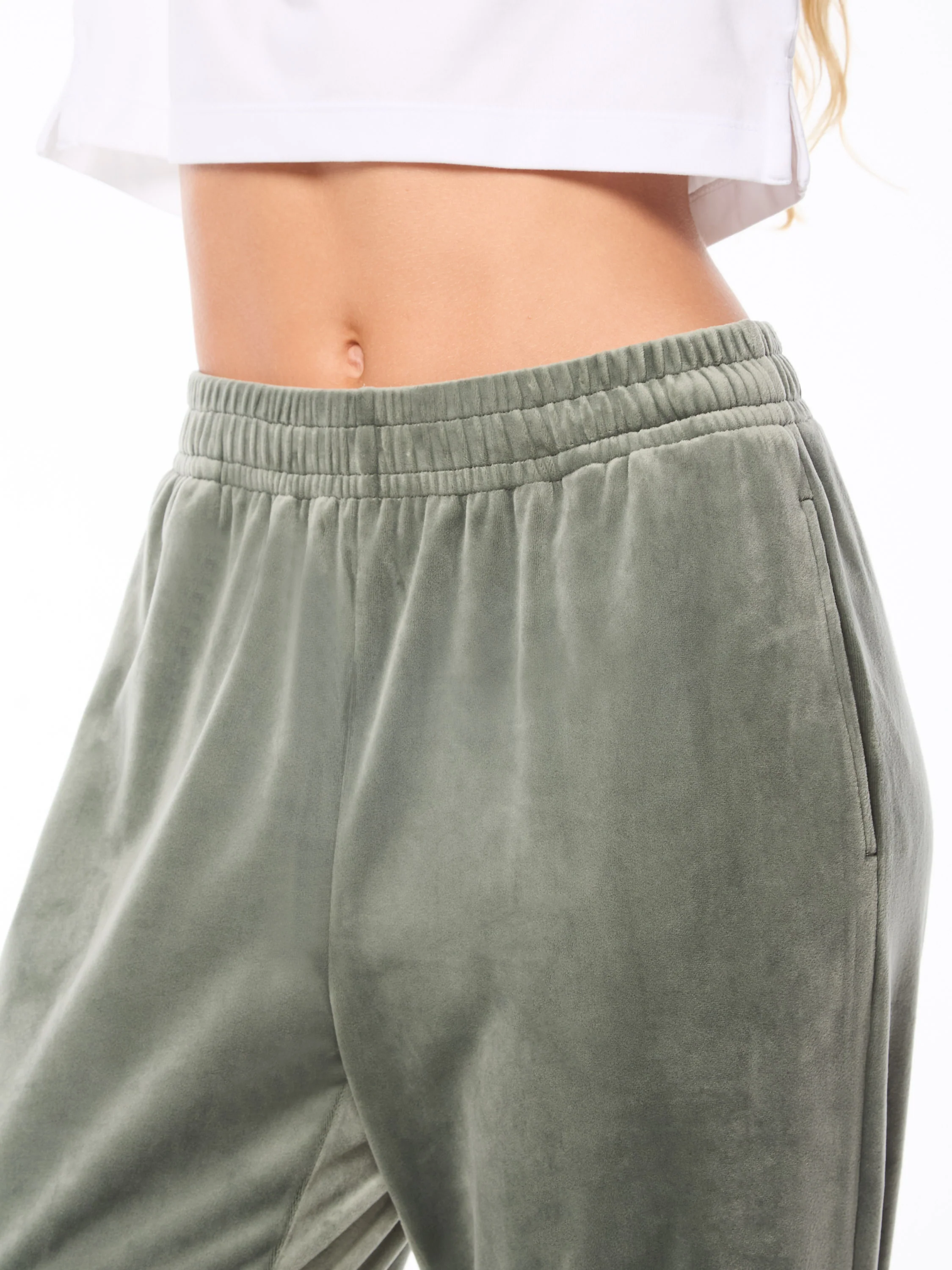 Nuvola Velour Track Pant-Agave Green - Image 4