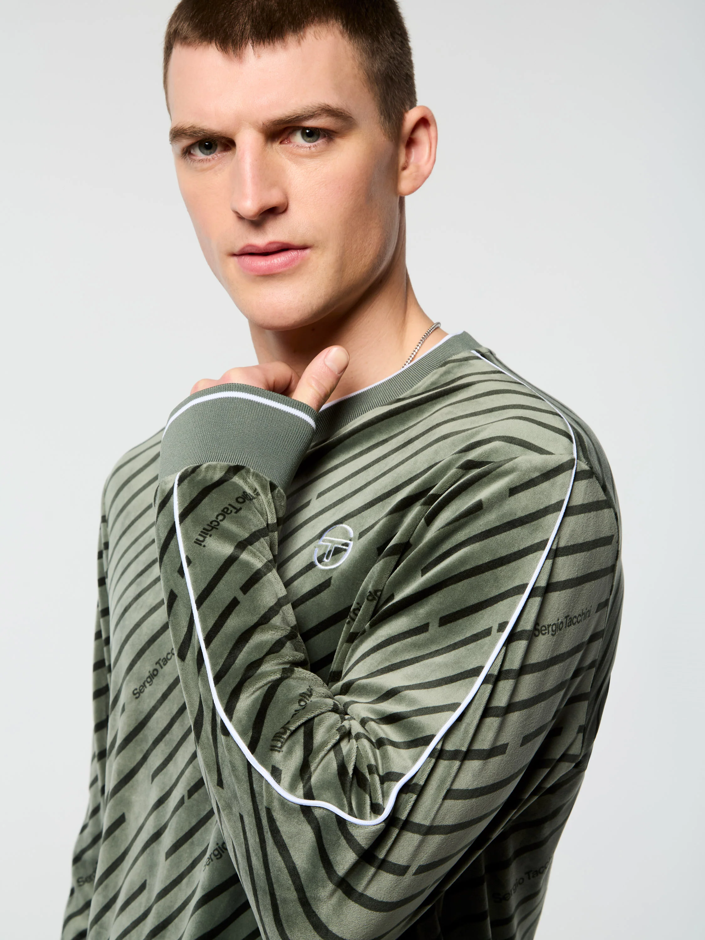 Obliquo Velour Crewneck-Agave Green - Image 7