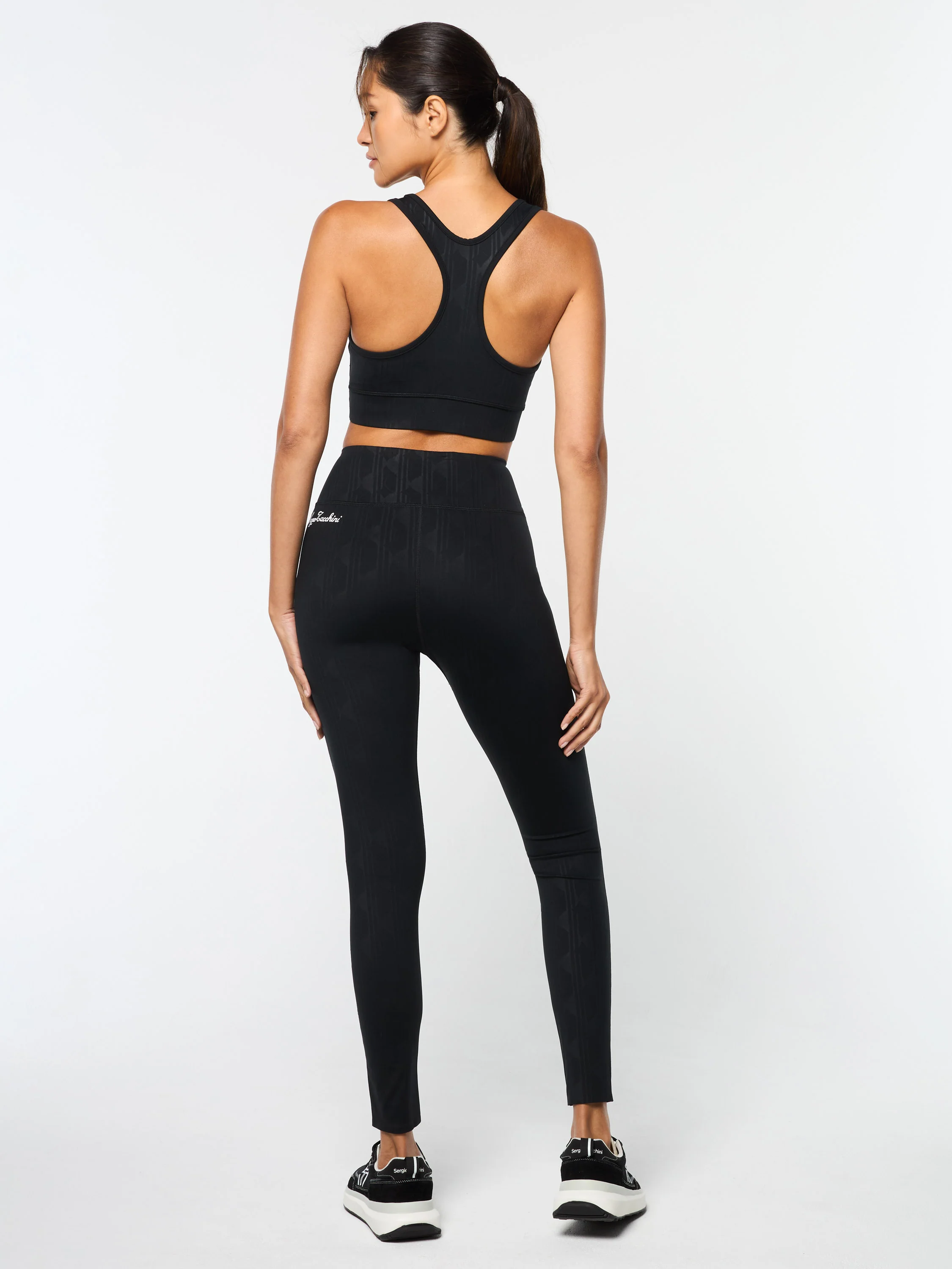 Viano Printed Sports Bra- Black Beauty - Image 7