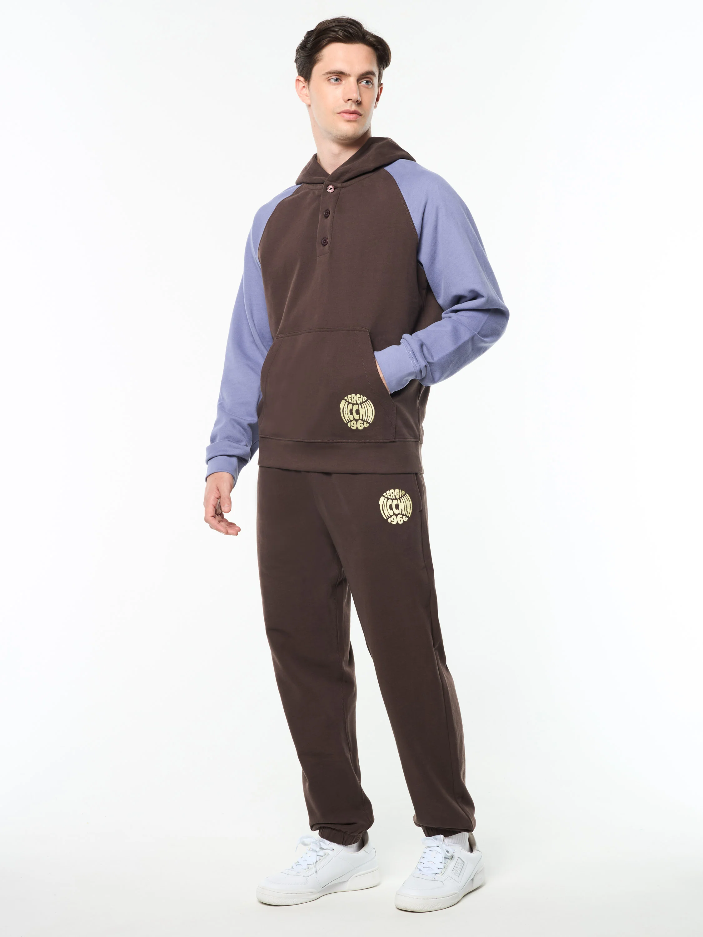 Vincere Hoodie- Mulch - Image 4