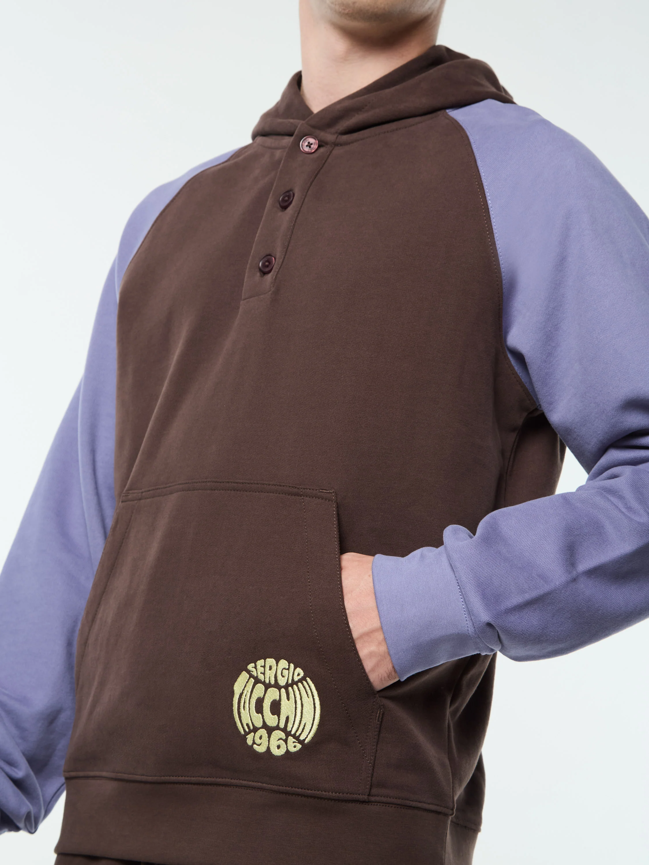 Vincere Hoodie- Mulch - Image 7