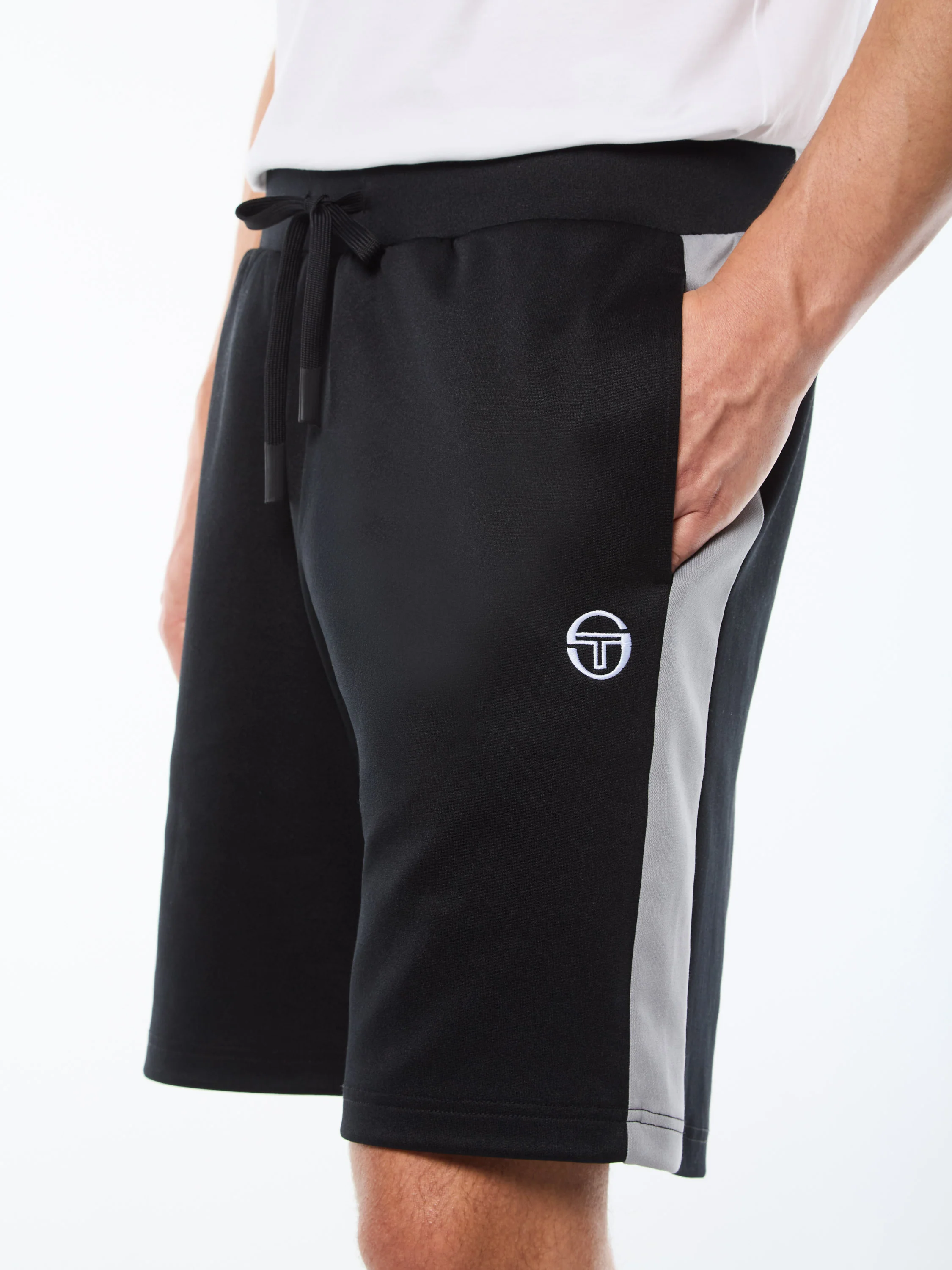 Viscotti Track Short-Black Beauty - Image 7
